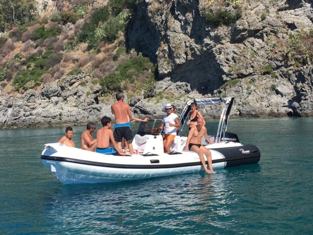 Naviga in questi luoghi
